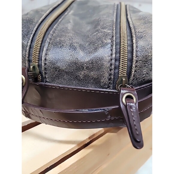 Fossil Genuine Classic Leather Travel Toiletry Bag Brown Multi Zip Compartments - Picture 4 of 16